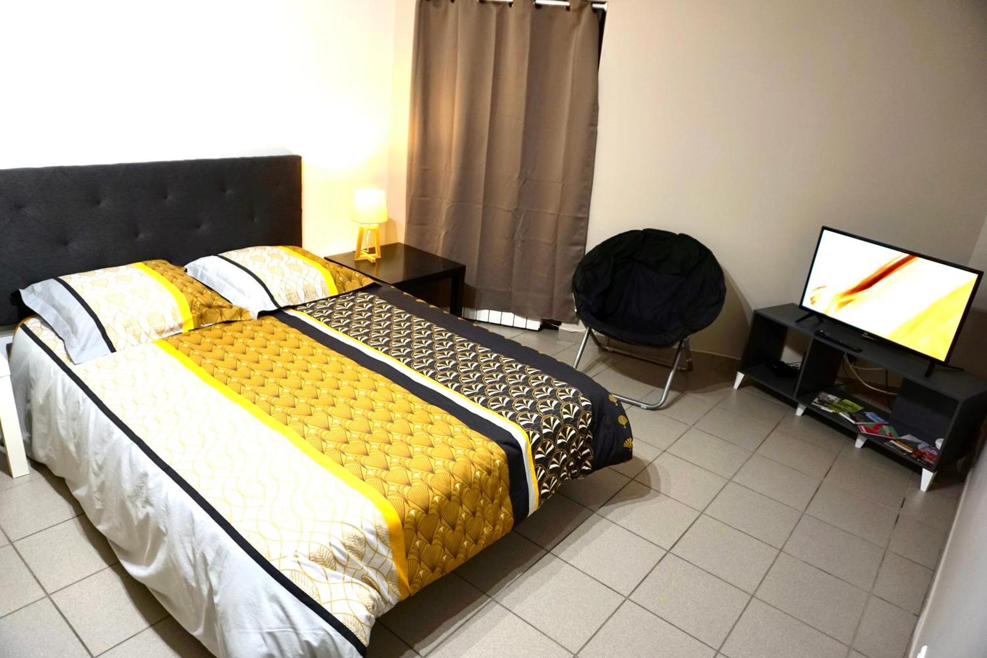 Charmant Studio Centre Ville Le Puy-en-Velay Exterior foto